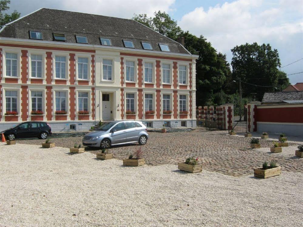 Chateau De Moulin Le Comte Aire-sur-la-Lys Exteriér fotografie